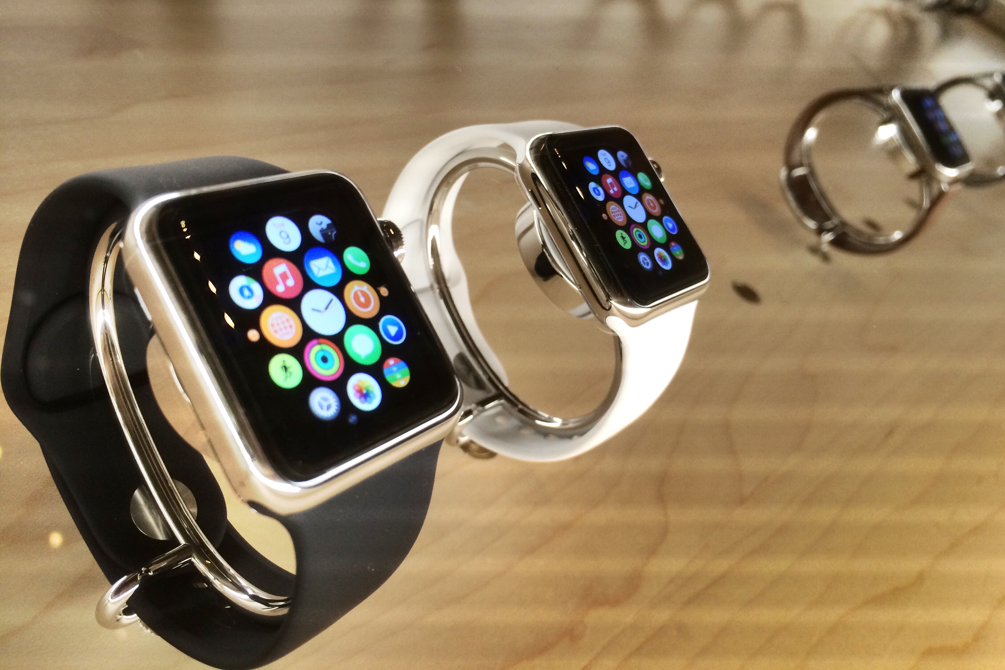 apple watch - smartwatch
