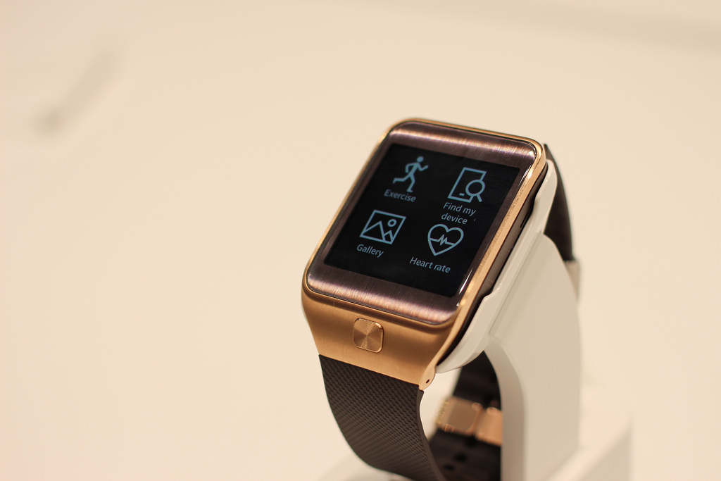 samsung Gear 2 smartwatch 